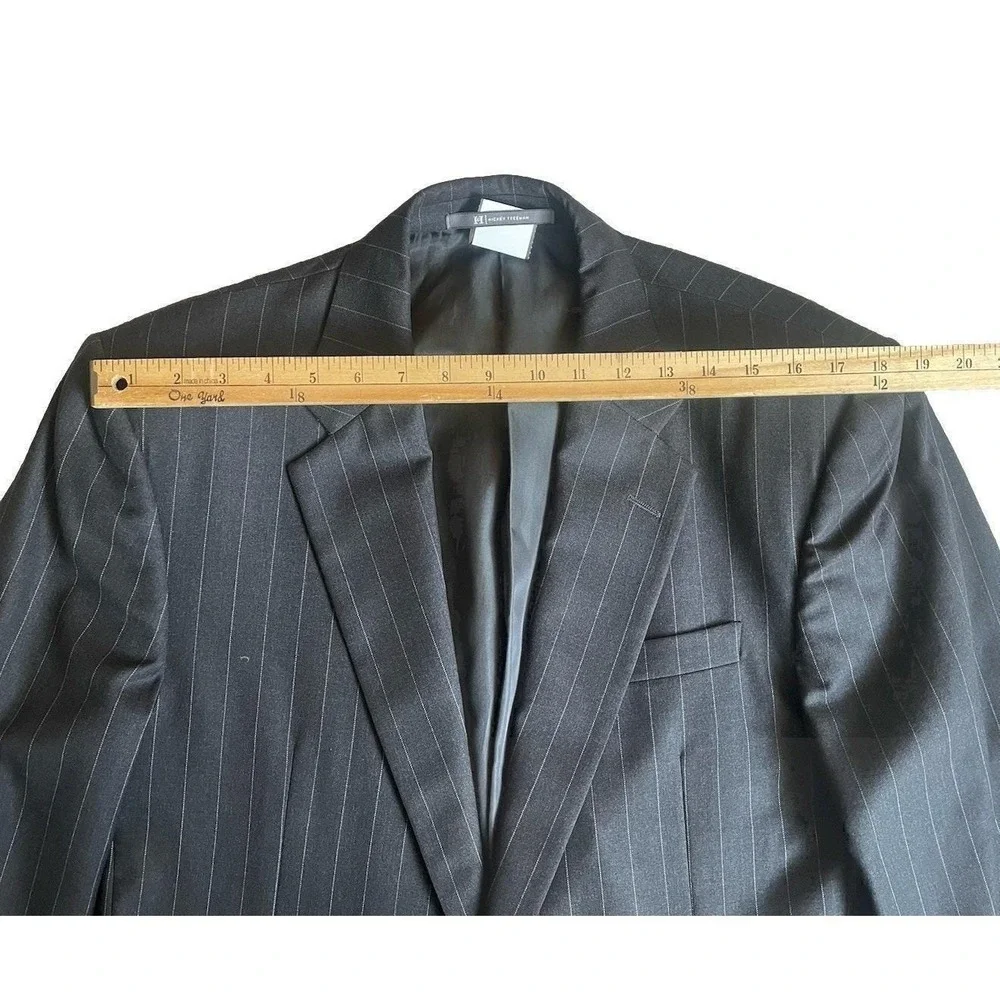 Vtg Hickey Freeman Loro Piana Wool Pinstripe Suit 42L‎ Charcoal Gray Made in USA